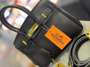Hermes Birkin black small quality A+