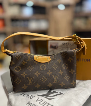 Louis Vuitton pochette Hills(quality A+)
