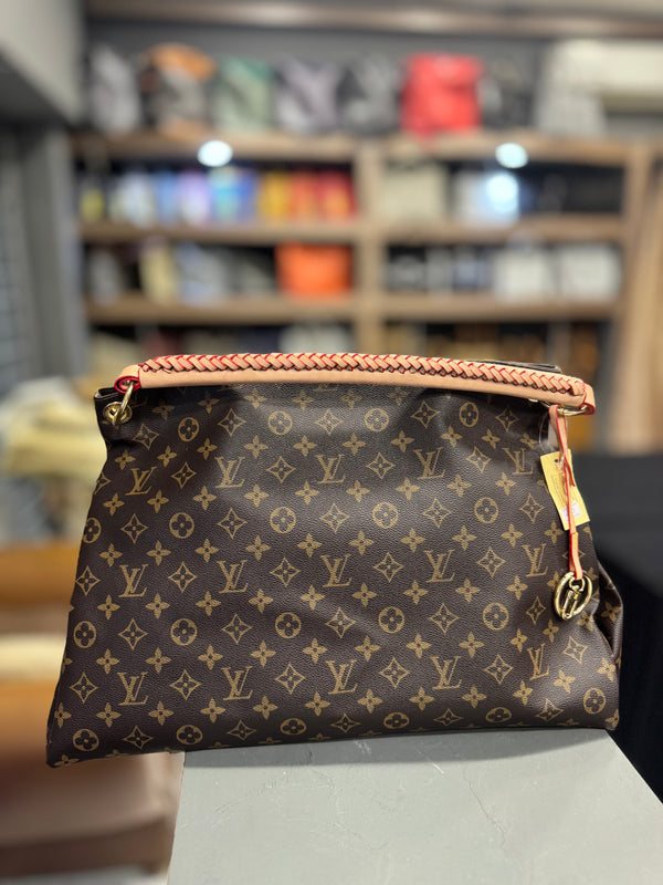 Louis Vuitton Artsy MM(quality A+)