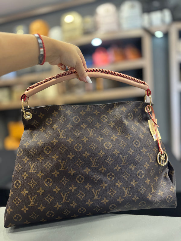 Louis Vuitton Artsy MM(quality A+)
