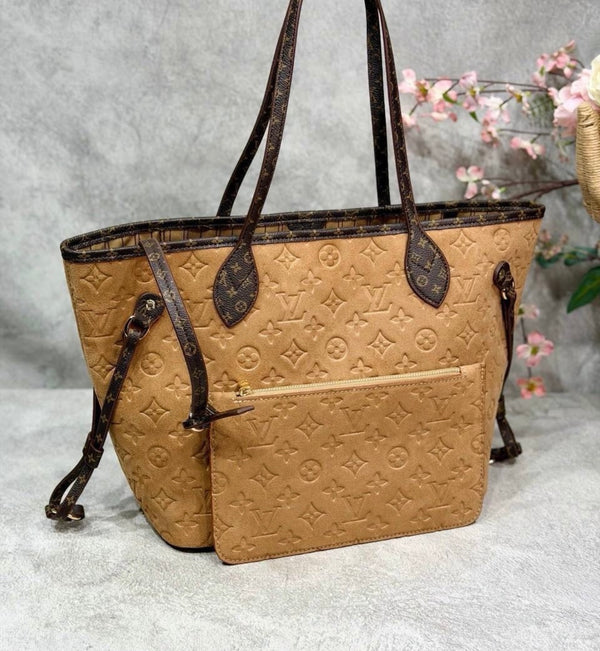 Neverfull MM  Louis Vuitton.