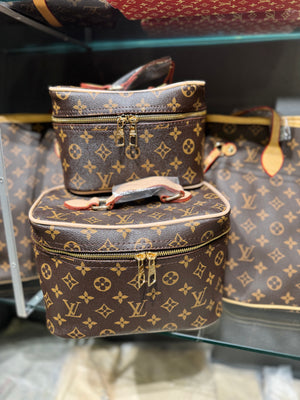 Louis Vuitton Nice Beauty Case / Vanity Bag στο κλασικό Monogram canvas