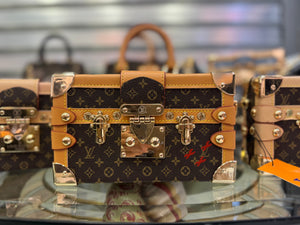 Louis Vuitton Petite Malle