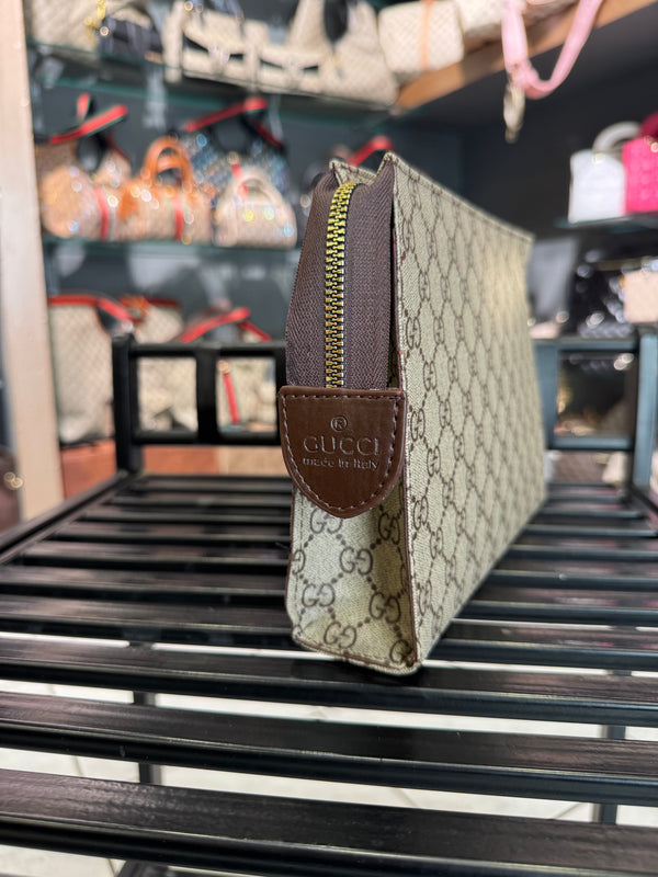 Gucci φάκελος