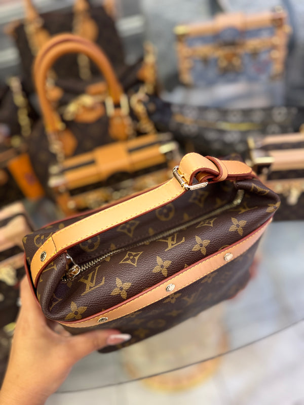 Louis Vuitton Monogram Cruiser Toiletry Bag.