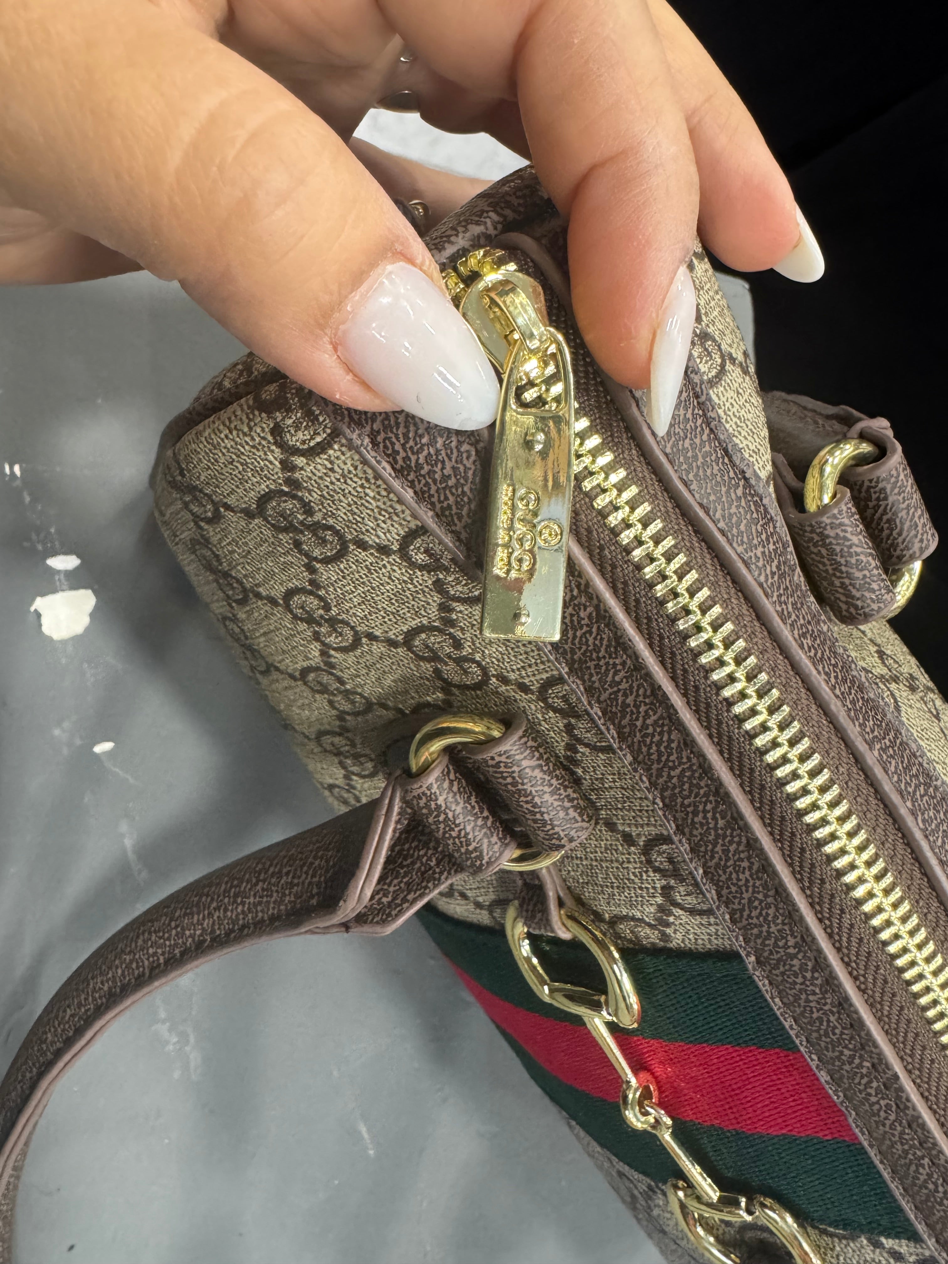 Gucci Borsetto medium boston bag (quality A+)