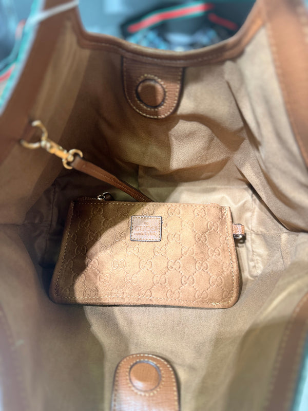 Gucci Giglio suede