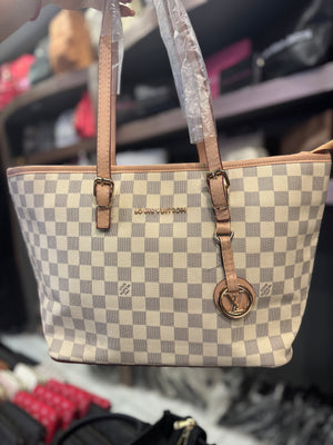 Τσάντα Louis Vuitton azur shopping