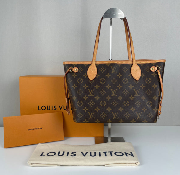 Louis Vuitton Neverfull monogram pm