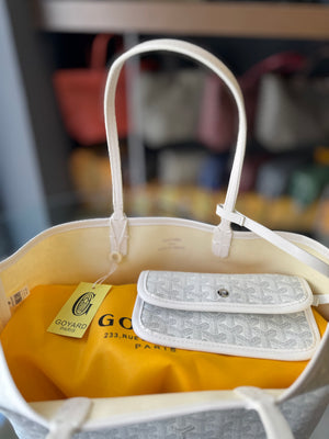 Goyard Artois white