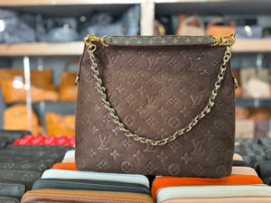 Louis Vuitton Hobo suede