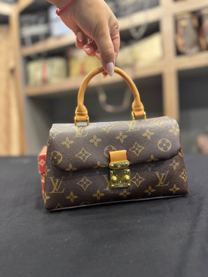 Louis Vuitton Nano Madeleine(quality A+)
