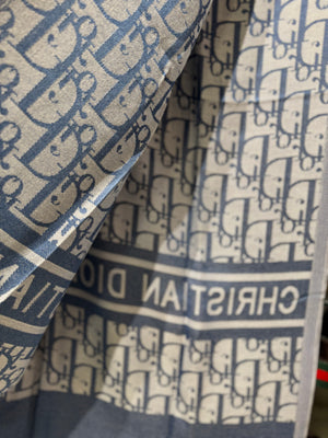 Dior πασμίνα/εσαρπα