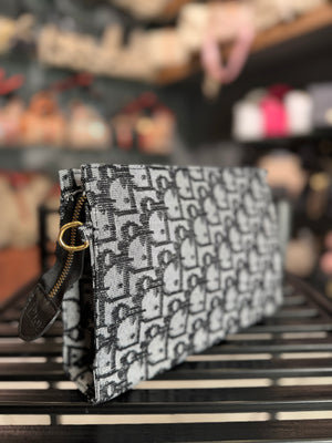 Dior φάκελος