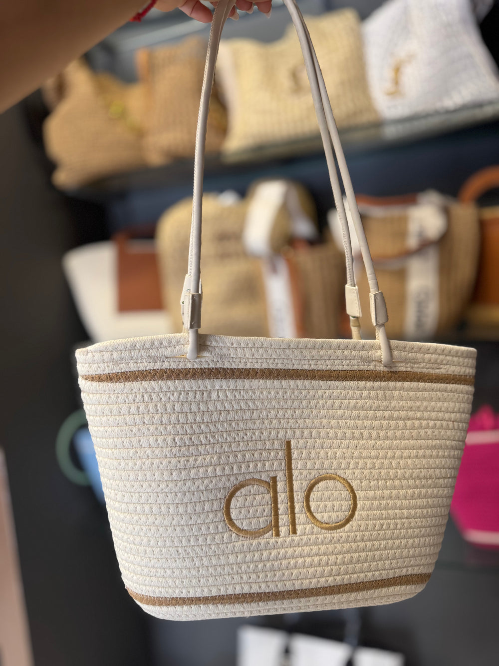 Alô Yoga “Off-white”