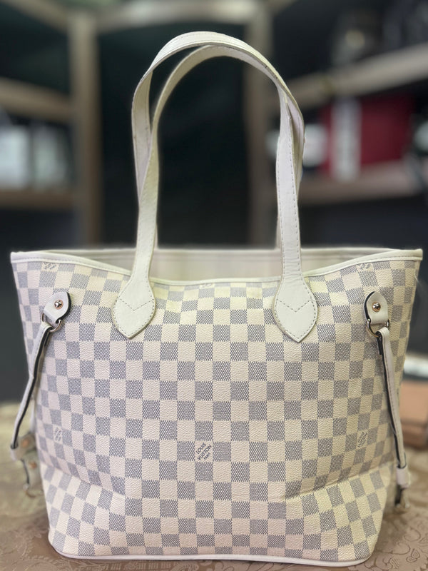 Τσάντα ώμου Louis Vuitton