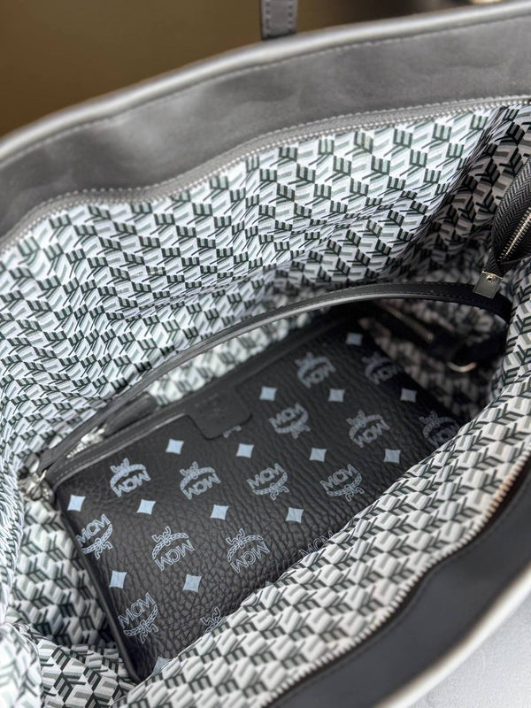MCM shopper black (quality A+)