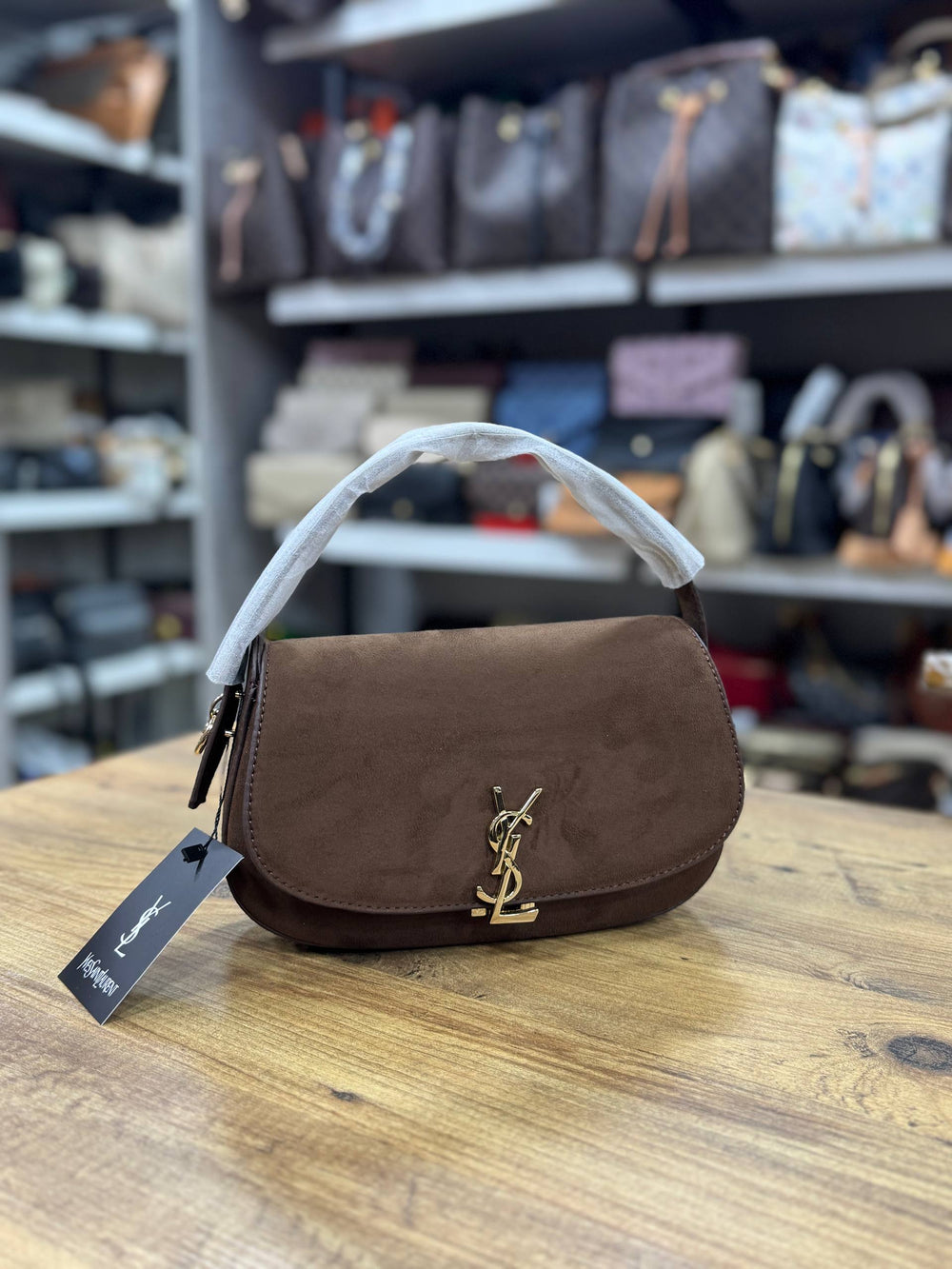 (YSL)Saint Laurent Voltaire Shoulder Bag