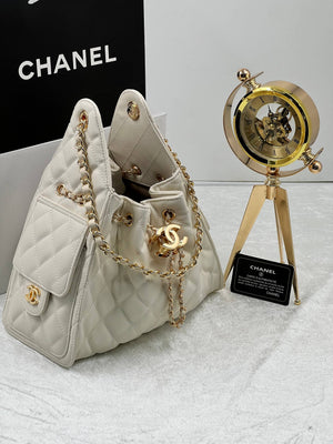 CHANEL - 25