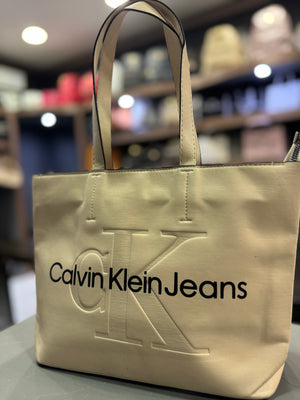 Τσάντα Μπεζ CALVIN KLEIN